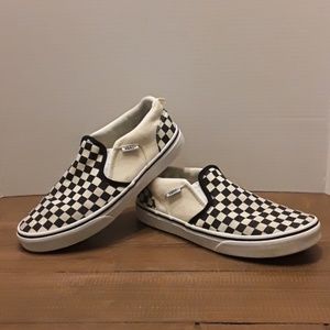 Van's checkered slip on shoes youth size 5.5